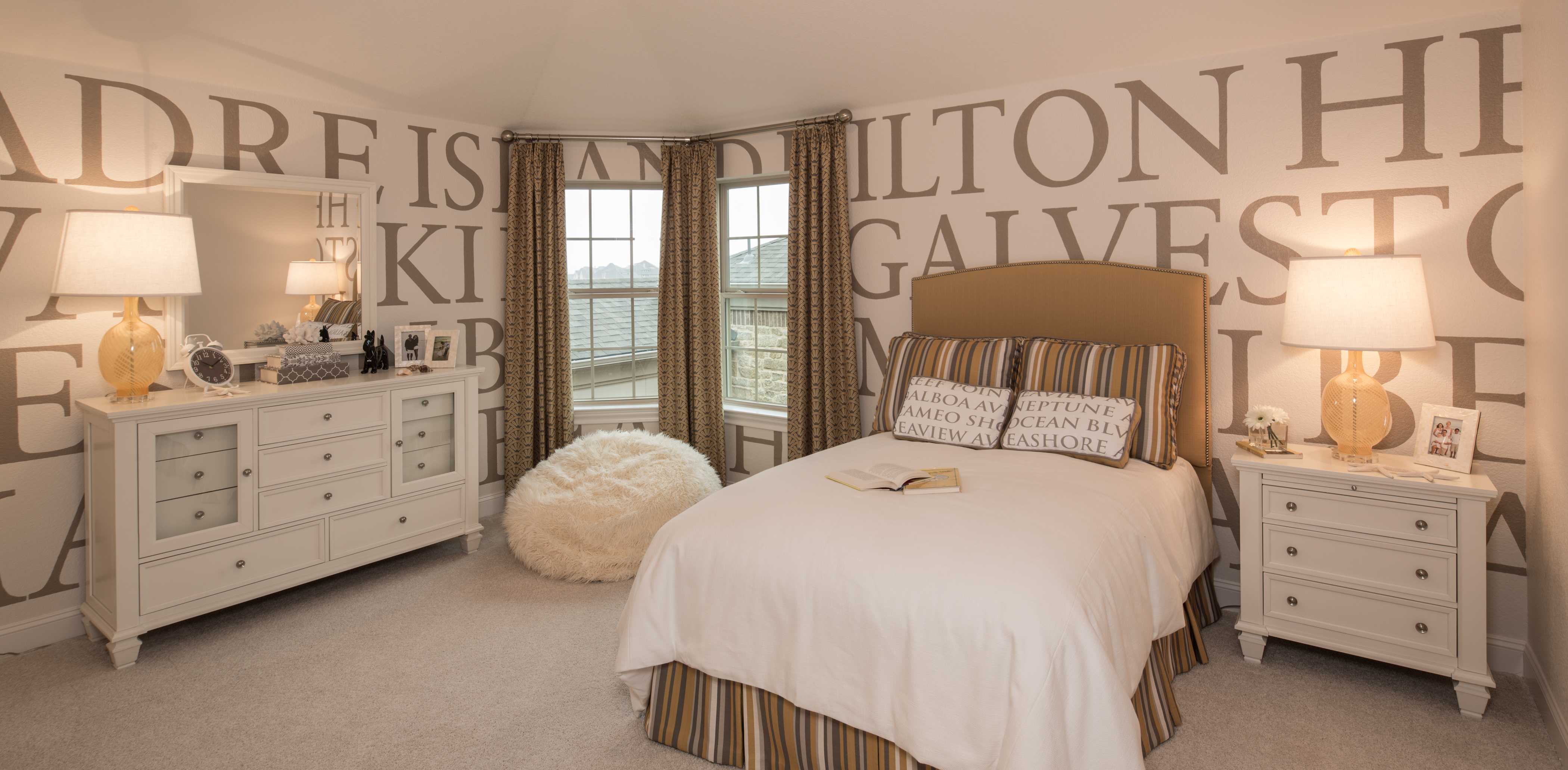 Model Home in San Antonio Texas, Overlook at Stonewall Estates community