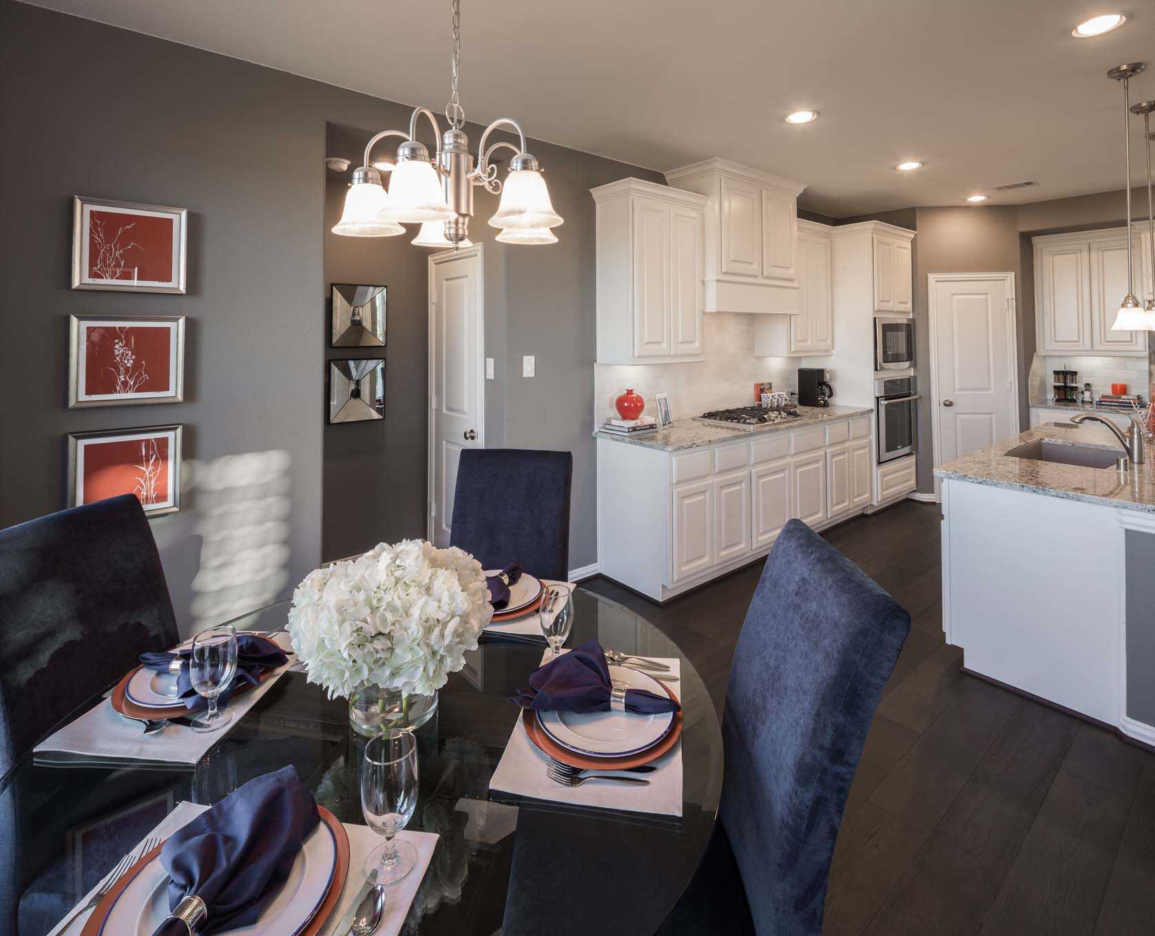 Model Home in Houston Texas, Laurel Glen community