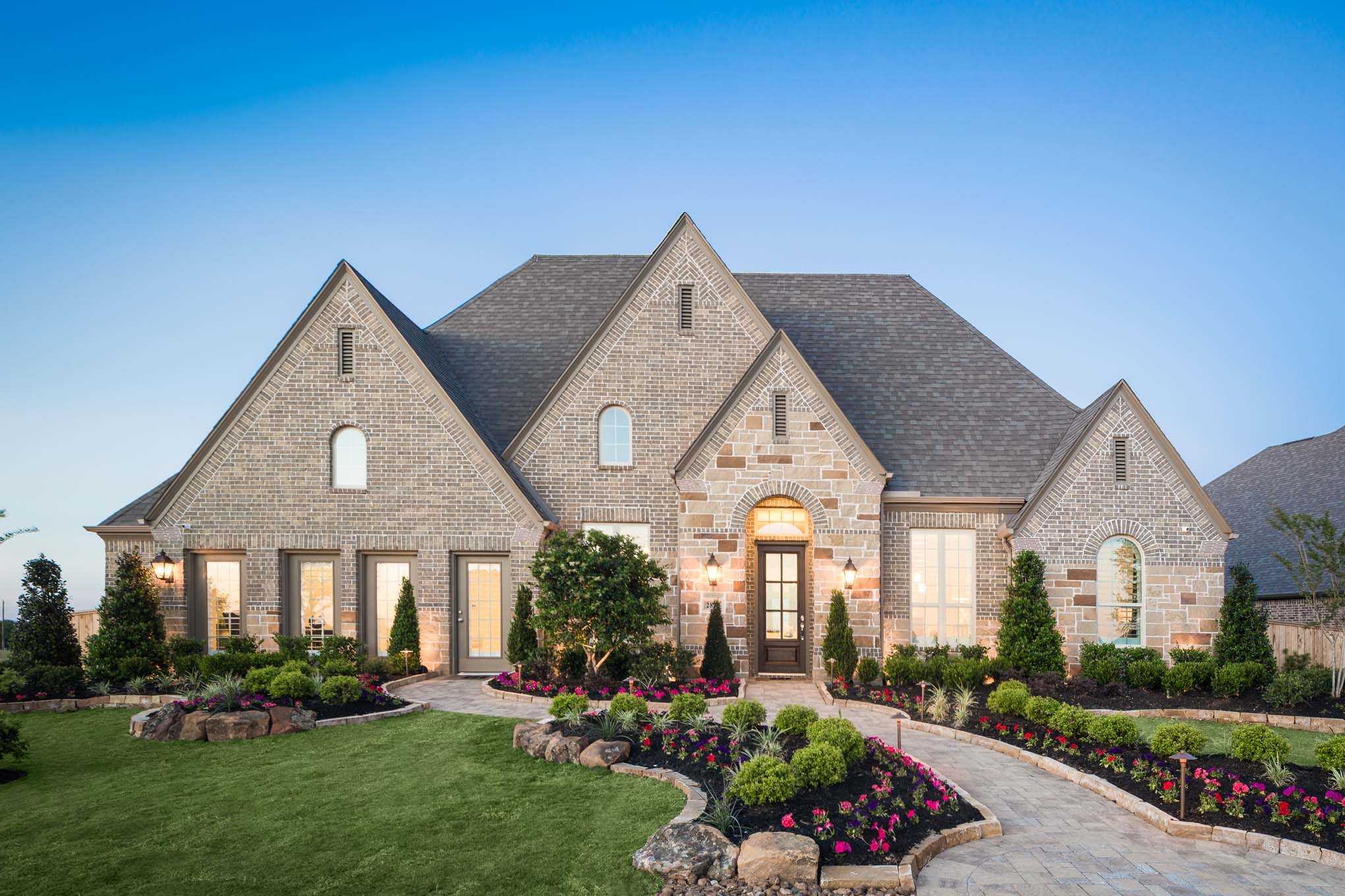 Model Home in Houston Texas, Cinco Ranch 70s community