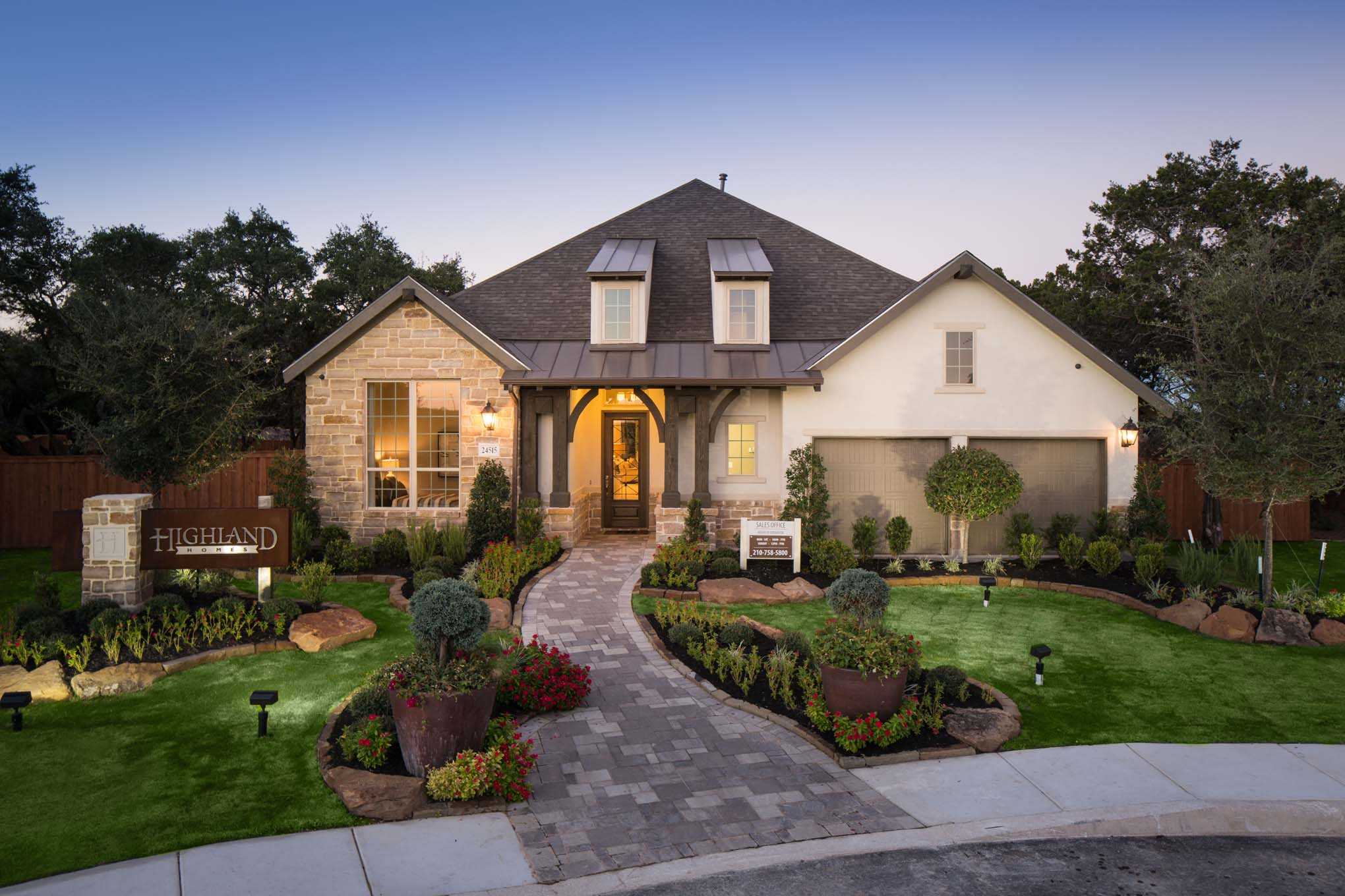 Model Home in San Antonio Texas, Cibolo Canyons Monteverde community