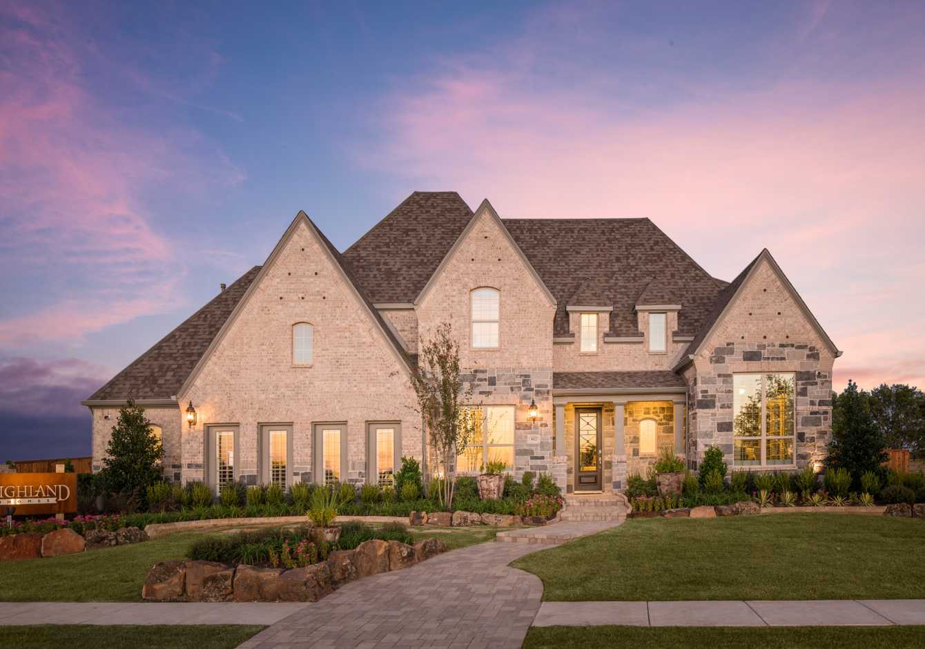 New Homes in Mustang Lakes 74ft. lots Home Builder in Celina TX