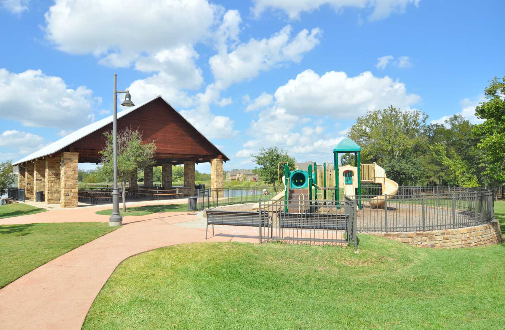 New Home Plan 552 in Lantana, TX 76226