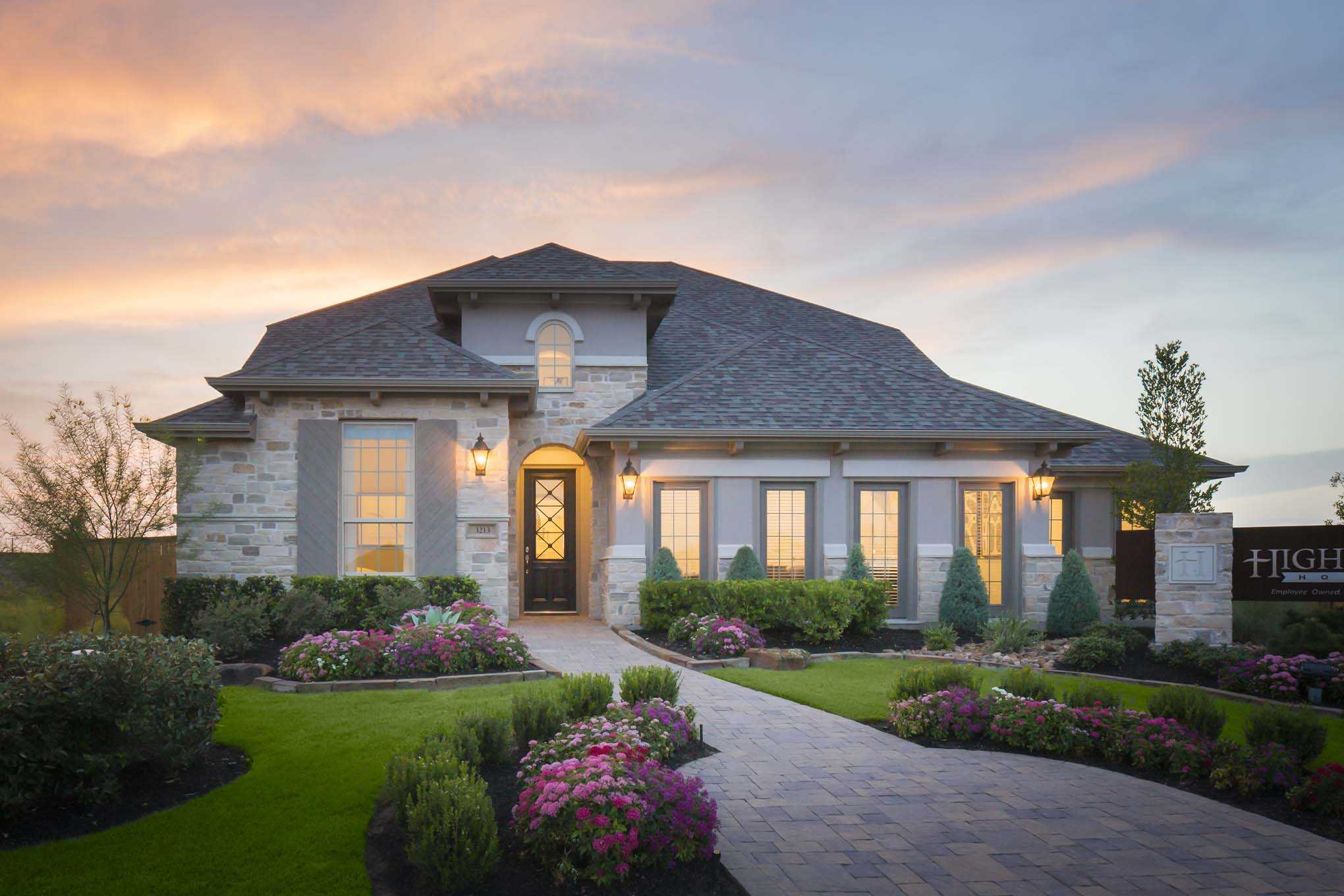 Model Home in Austin Texas, Paloma Lake 55s community