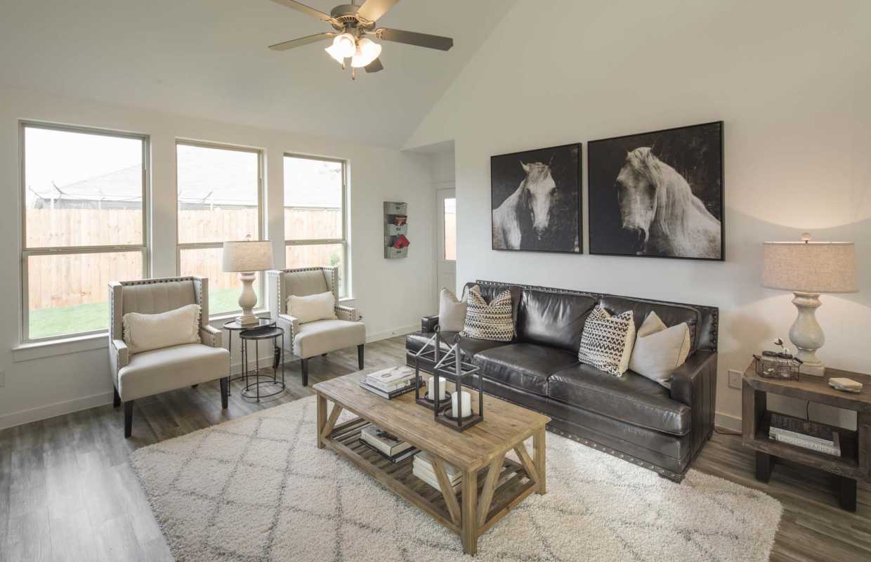 Model Home in Dallas / Fort Worth Texas, Heartland community
