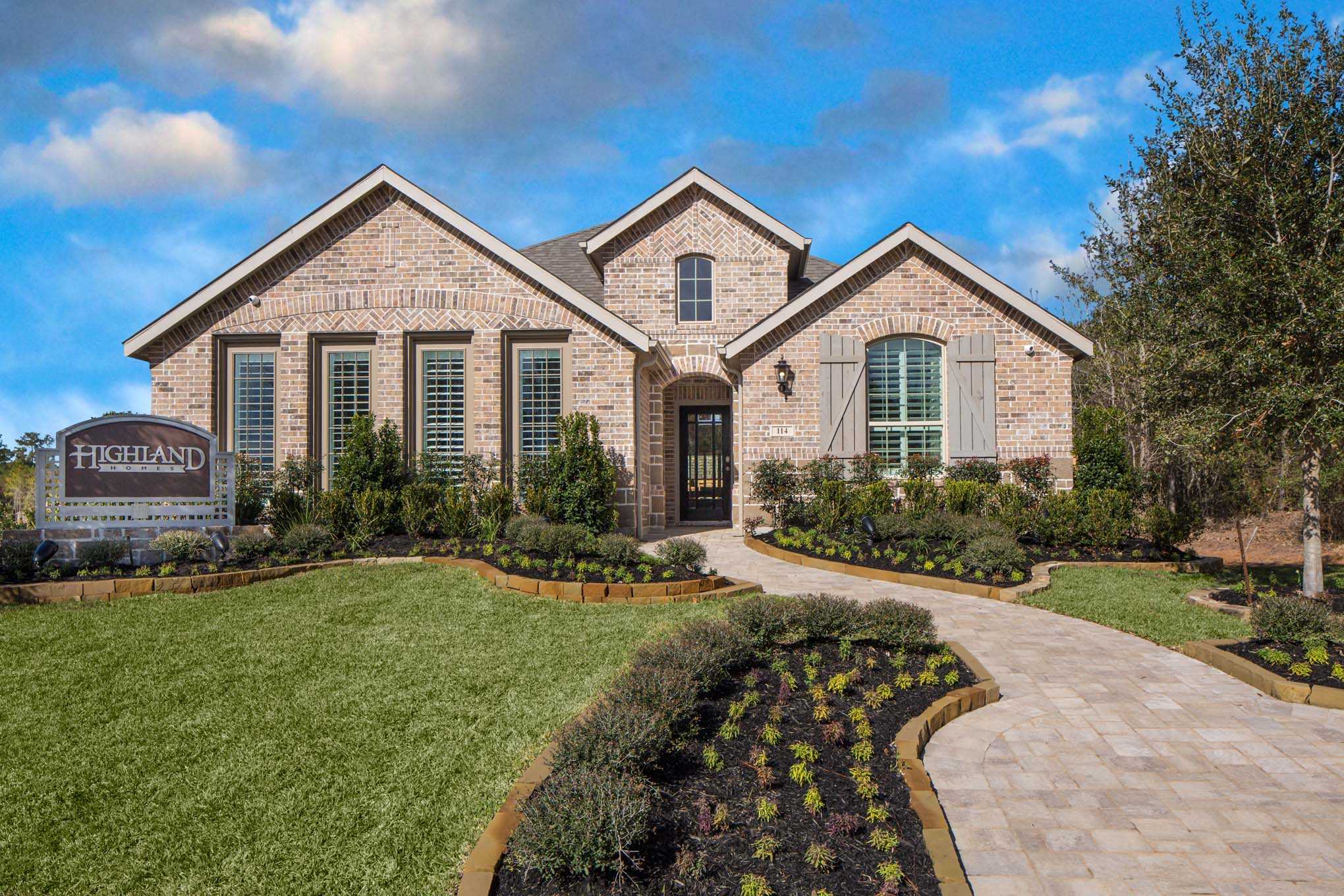 Model Home in Houston Texas, Woodforest Emory Birch community