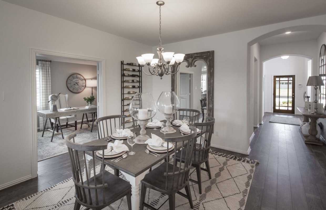 Model Home in Houston Texas, Pomona 50s community