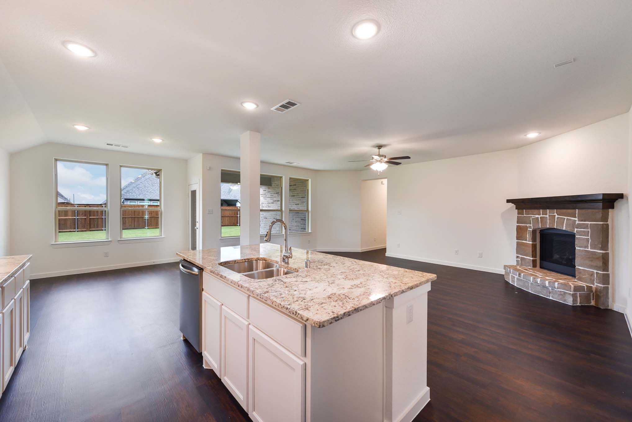 New Home for Sale 805 Glen Crossing Drive, Celina, TX 75009