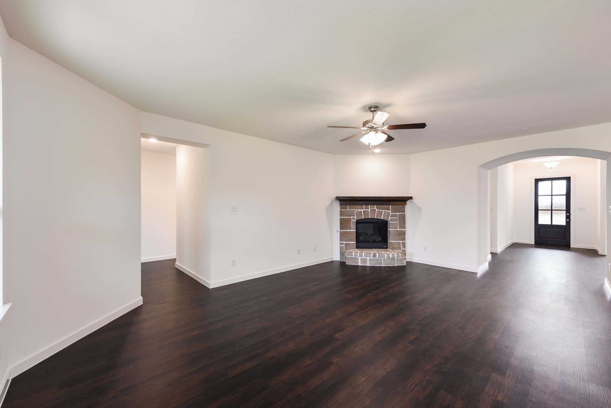 New Home for Sale 805 Glen Crossing Drive, Celina, TX 75009