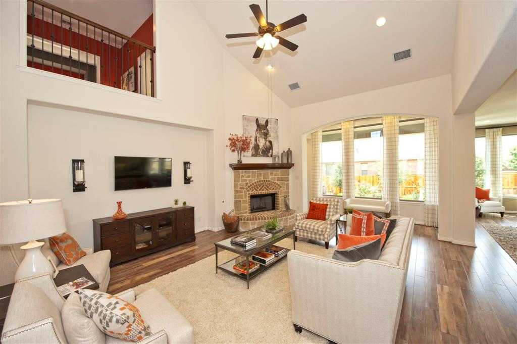 Model Home in Austin Texas, Parkside at Mayfield Ranch 70s community